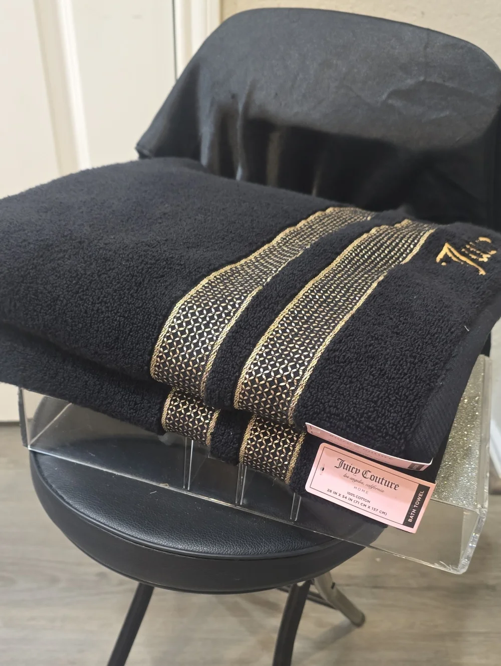 Juicy Couture Home Gold Embossed Accent Stripes Logo Plush Oversized Bath Towels